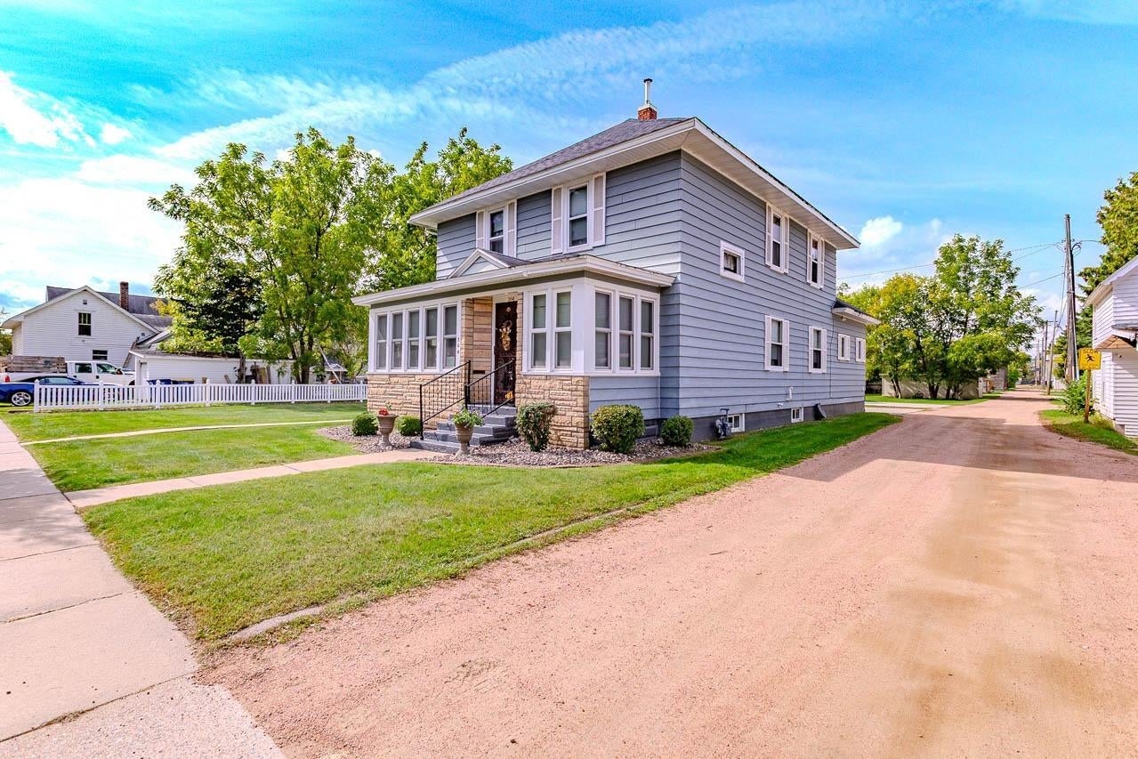 304 Pier Street Merrill, WI 54452 - Photo 2 of 40 Gallery Image 2