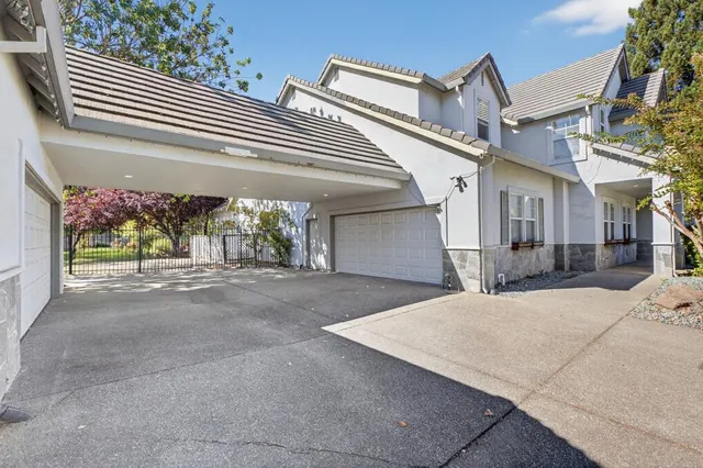 $1,700,000 | 9011 Quail Cove Drive, Elk Grove, CA 95624