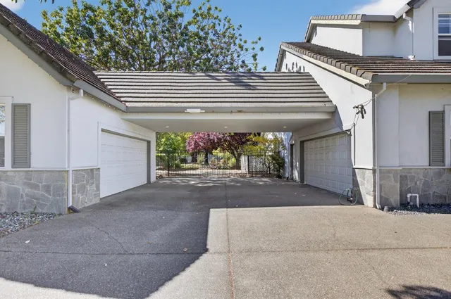 $1,700,000 | 9011 Quail Cove Drive, Elk Grove, CA 95624