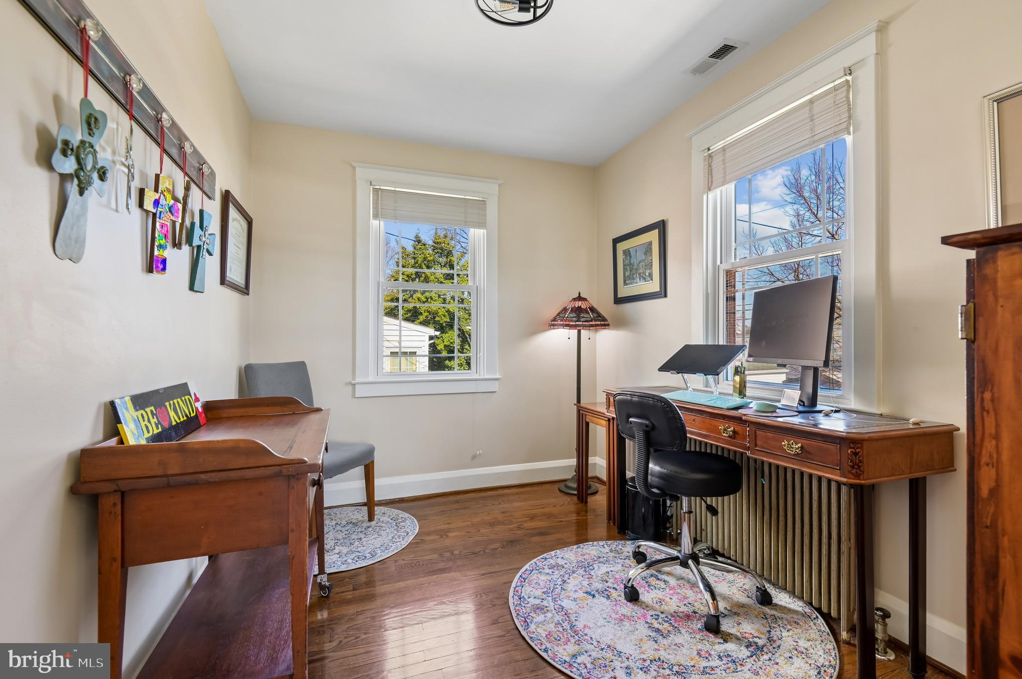 2724 Alden Road Parkville, MD 21234 - Photo 17 of 65 a workspace with furniture and window