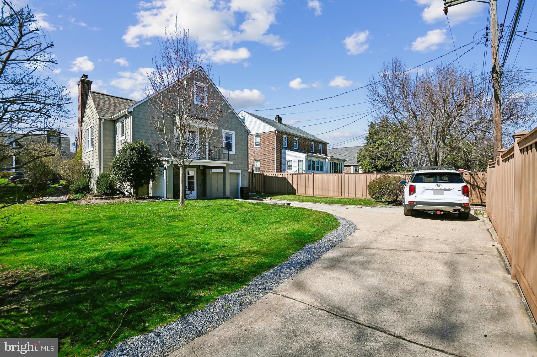 2724 Alden Road Parkville, MD 21234 - Photo 55 of 65 a view of multiple houses with a yard
