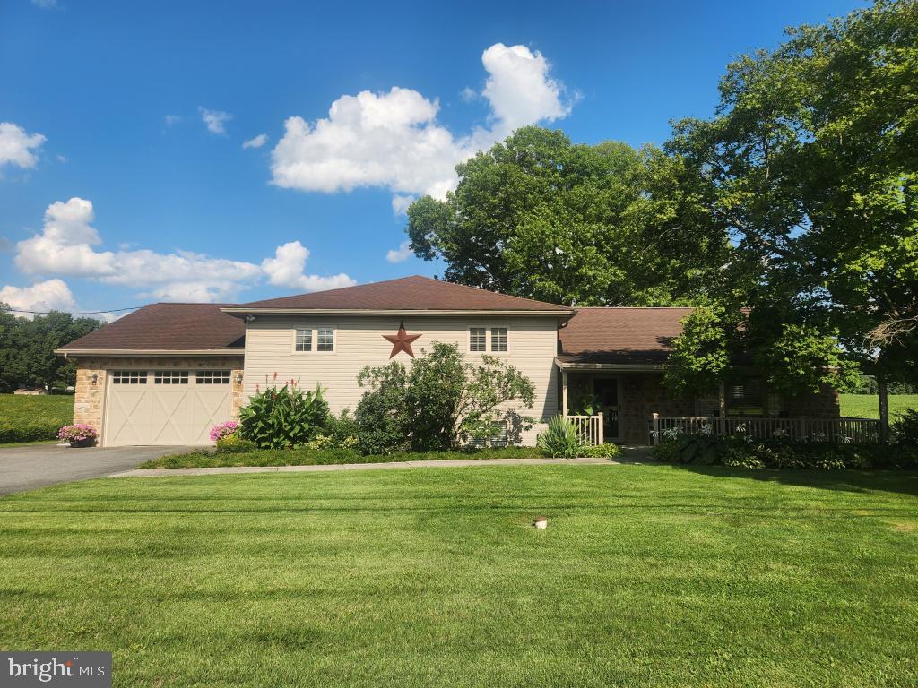 326 Pinkerton Road Mount Joy, PA 17552 - Photo 17 of 55 Gallery Image 17