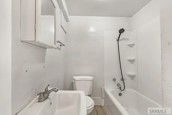 $450,000 | 252 North Shilling Avenue, Blackfoot, ID 83221