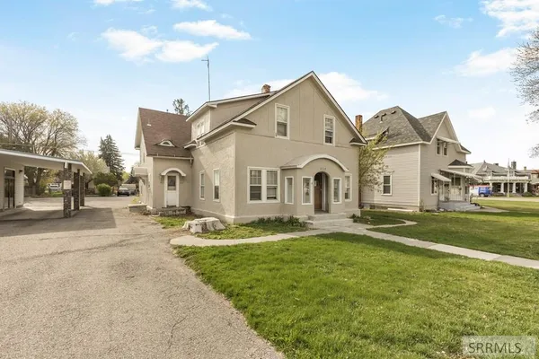 $450,000 | 252 North Shilling Avenue, Blackfoot, ID 83221