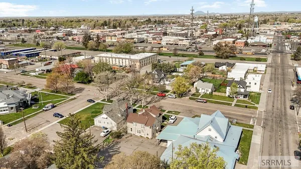 $450,000 | 252 North Shilling Avenue, Blackfoot, ID 83221