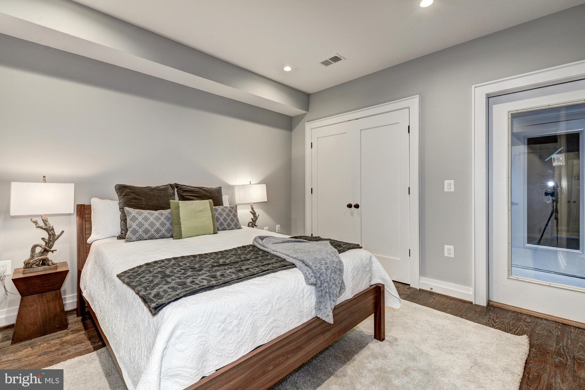 2303 Ontario Road Northwest, Unit 2 Washington, DC 20009 - Photo 6 of 13 Bedroom