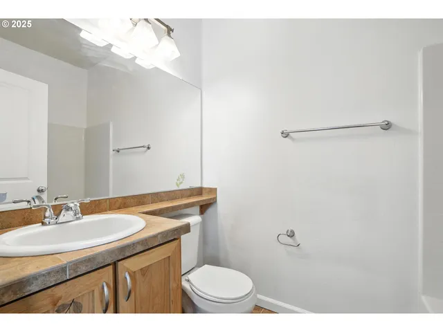 $325,000 | 22802 Southwest Forest Creek Drive, Unit 200, Sherwood, OR 97140