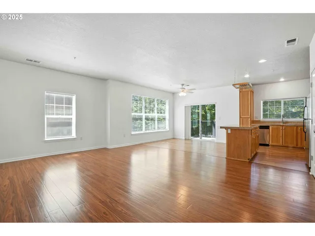 $325,000 | 22802 Southwest Forest Creek Drive, Unit 200, Sherwood, OR 97140