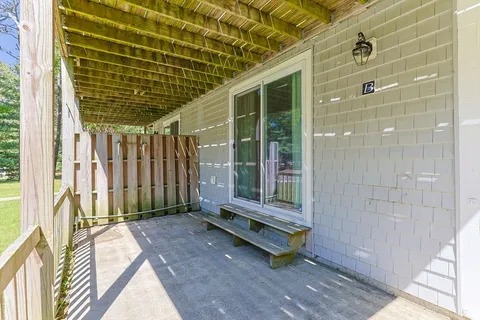 $325,000 | 70 Cape Drive, Unit 8B, Mashpee, MA 02649
