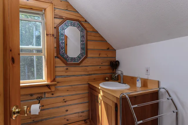 $425,000 | 152 Our Road, Westminster, VT 05346