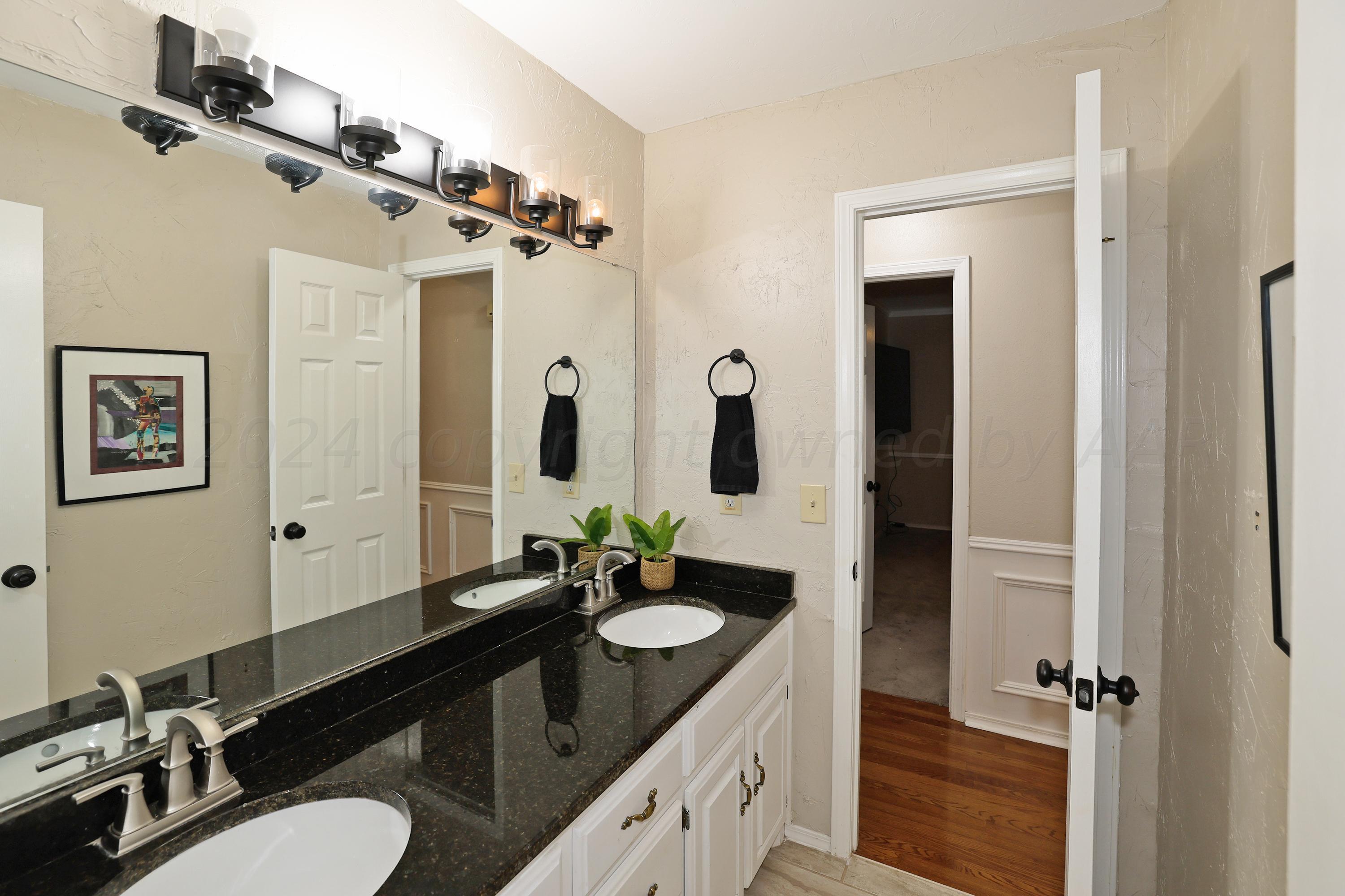 11 Bunker Pass Canyon, TX 79015 - Photo 28 of 32 28-Bathroom Vanity