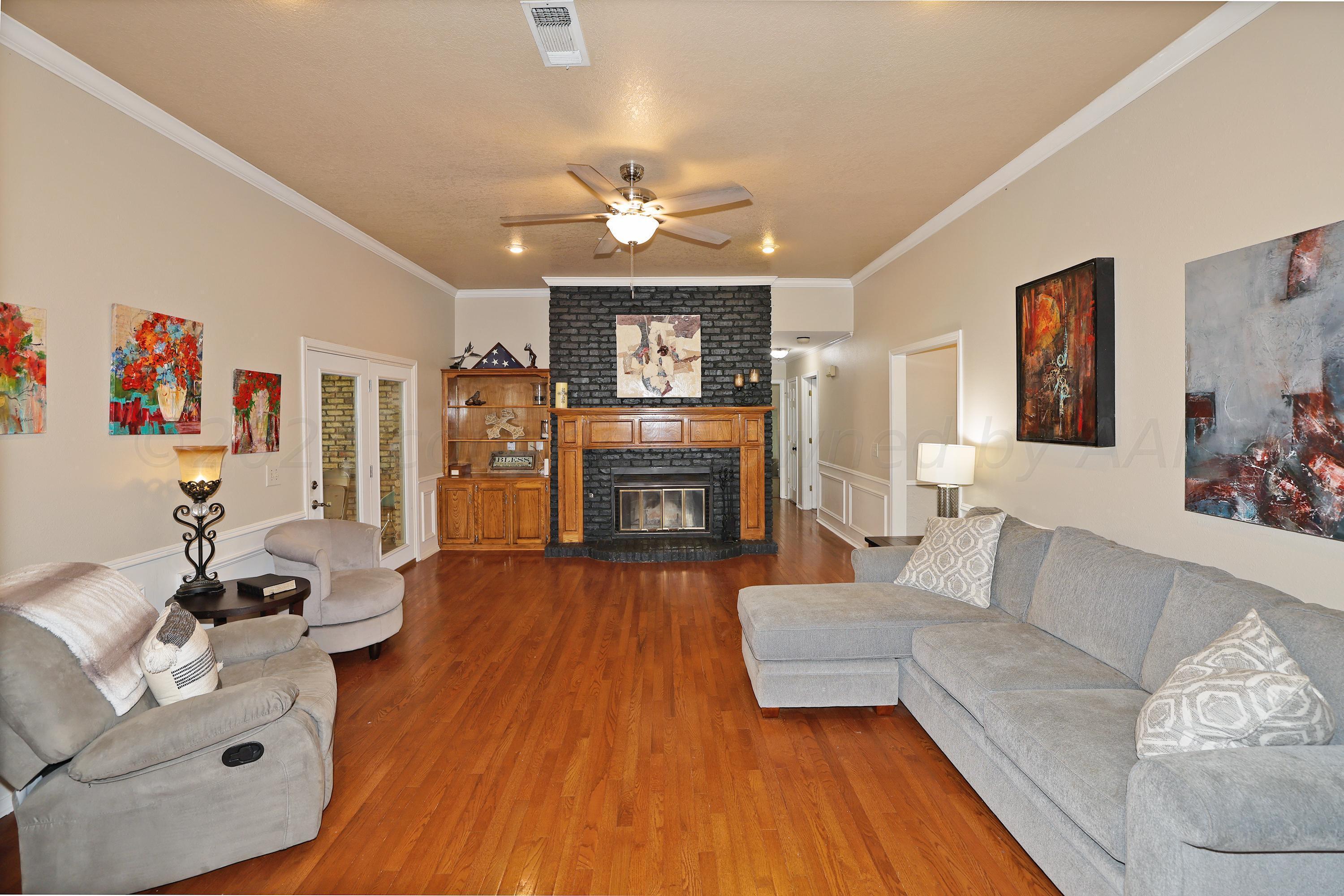 11 Bunker Pass Canyon, TX 79015 - Photo 7 of 32 7-Living Area