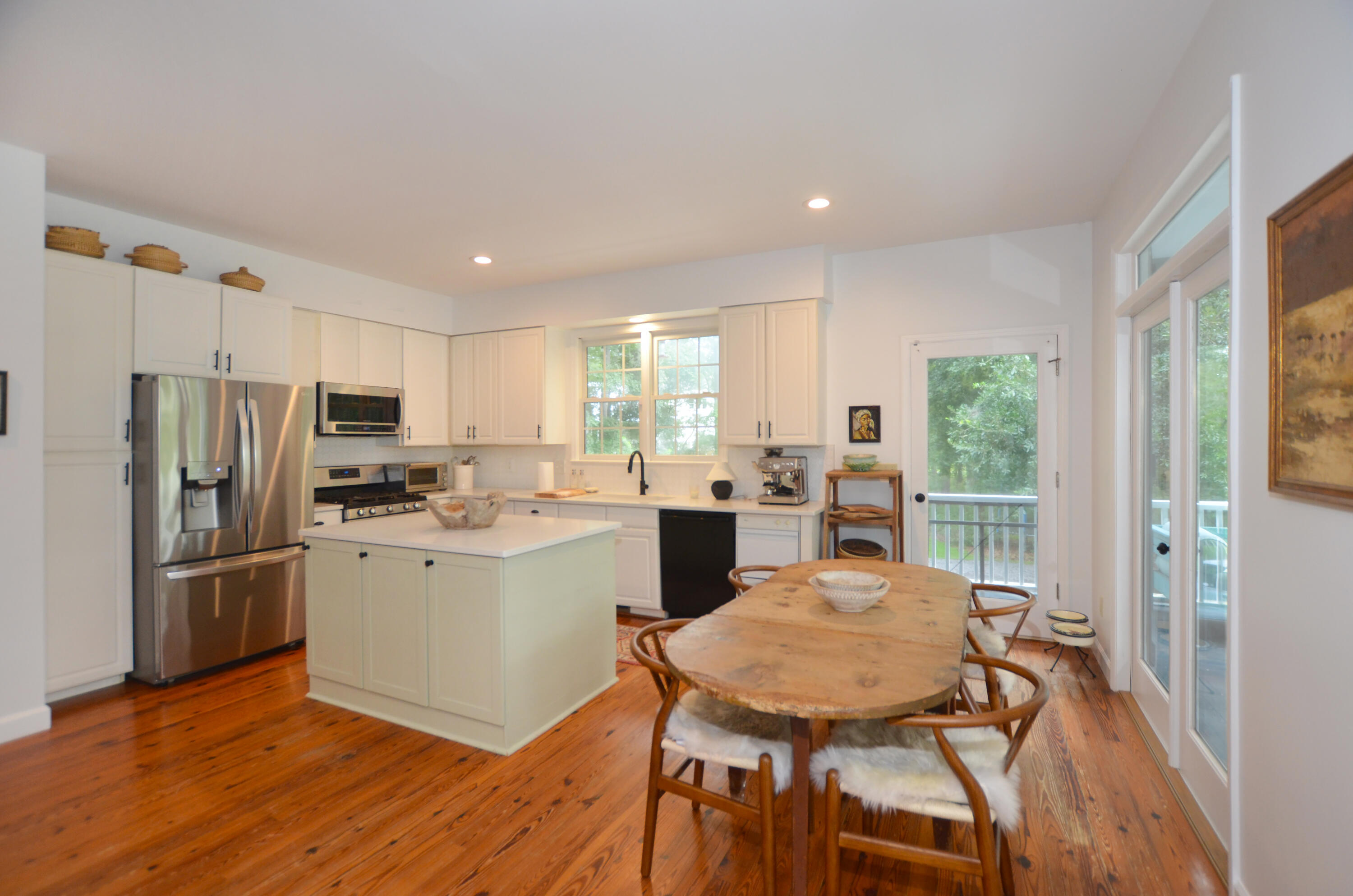 903 Kit Hall Road McClellanville, SC 29458 - Photo 9 of 28 12-Kitchen-Dining