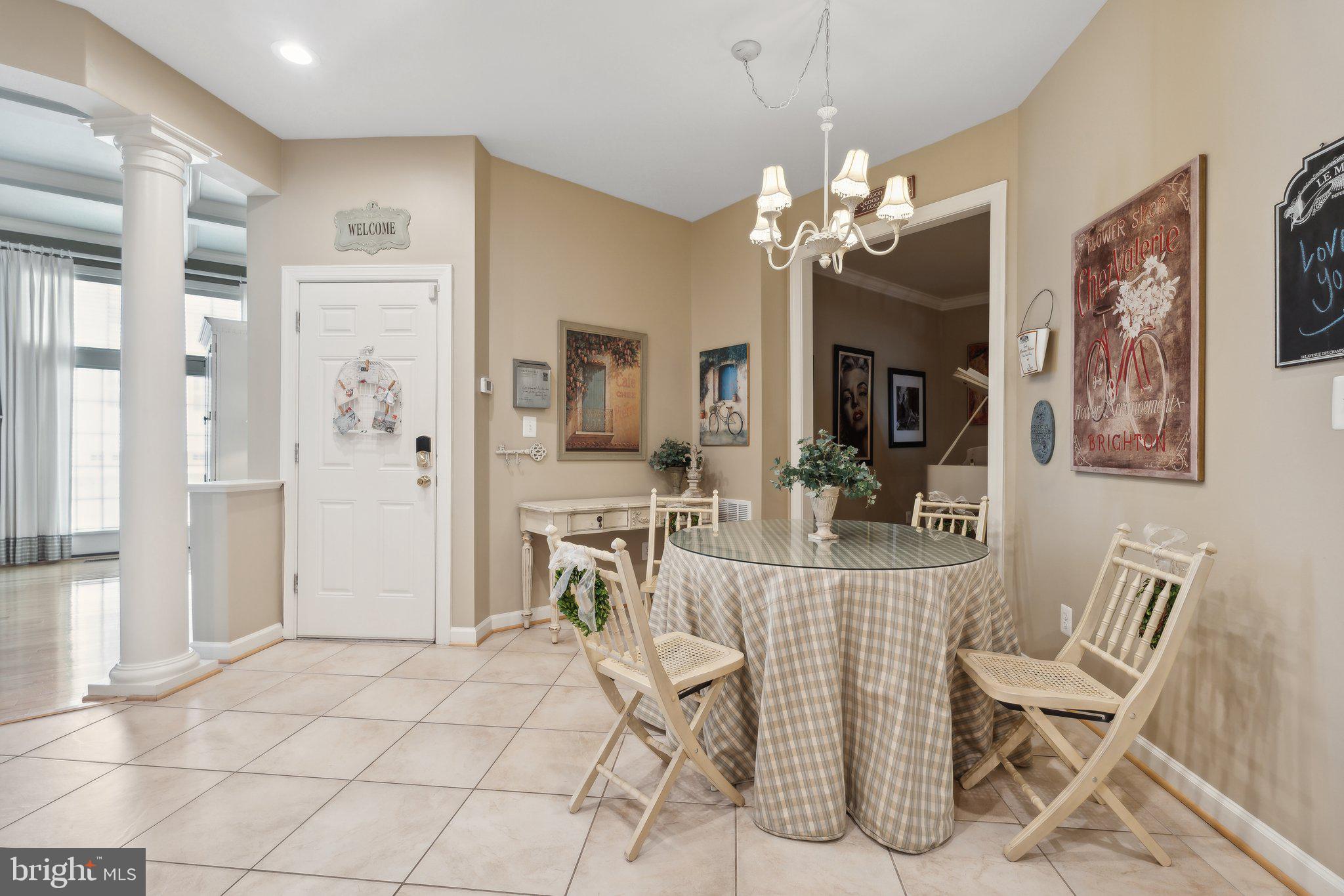 24908 Castleton Drive Chantilly, VA 20152 - Photo 11 of 47 Breakfast Nook