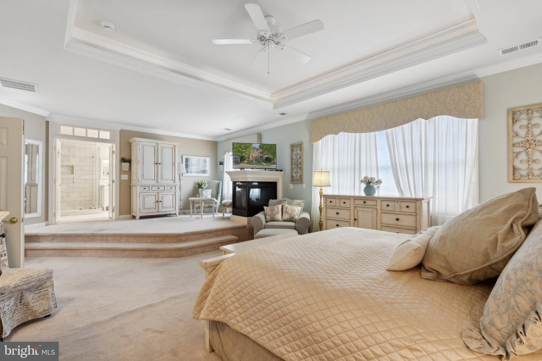 24908 Castleton Drive Chantilly, VA 20152 - Photo 21 of 47 Primary Bedroom