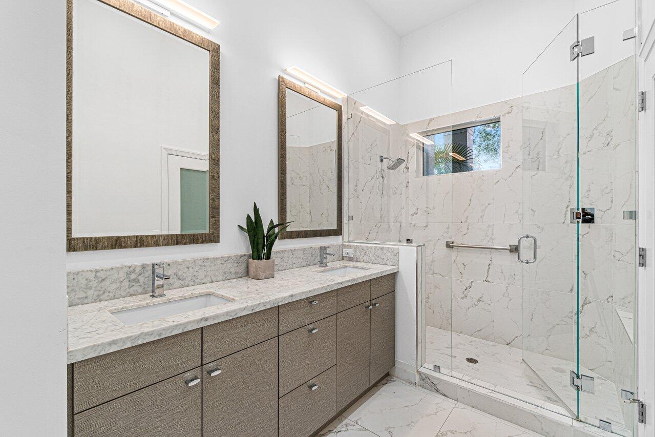 6372 Northwest 25th Way Boca Raton, FL 33496 - Photo 17 of 30 Primary Bathroom