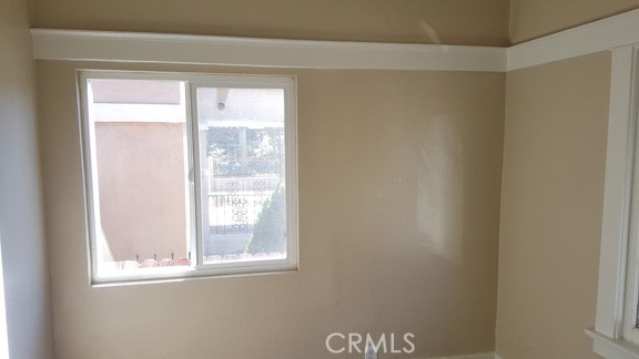 1060 Cherry, Unit A & B Long Beach, CA 90813 - Photo 26 of 63 a view of window