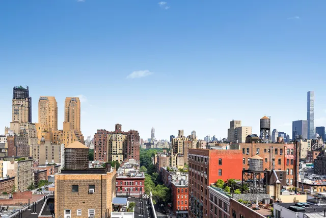 $2,795,000 | 135 West 70th Street, Unit 10C | Upper West Side