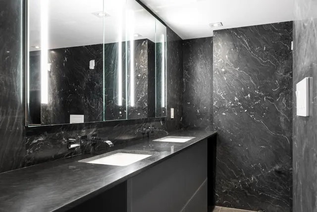 $2,795,000 | 135 West 70th Street, Unit 10C | Upper West Side