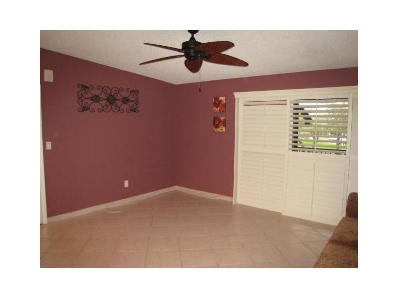 9751 West McNab Road, Unit 211 Tamarac, FL 33321 - Photo 4 of 11 Living Room