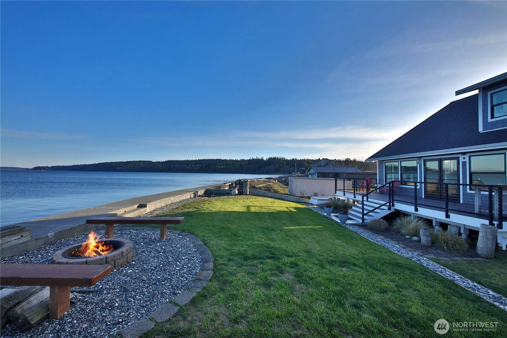 2805 North Bluff Road Greenbank, WA 98253 - Photo 3 of 38 Gallery Image 3