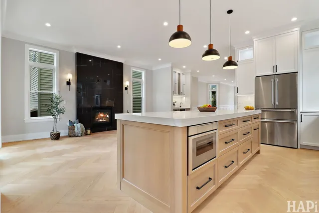 $1,399,000 | 3507 North Whipple Street, Chicago, IL 60618