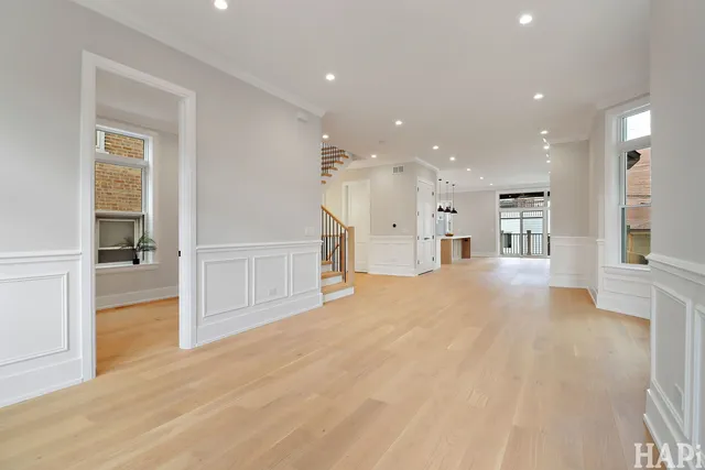 $1,399,000 | 3507 North Whipple Street, Chicago, IL 60618