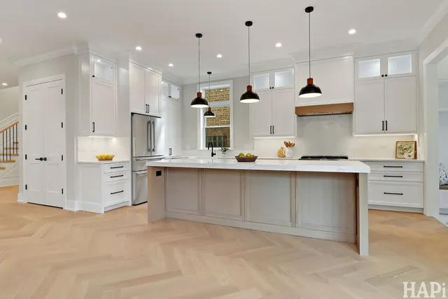 $1,399,000 | 3507 North Whipple Street, Chicago, IL 60618