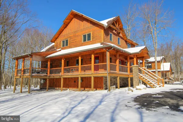 $689,000 | 276 Sundance Way, McHenry, MD 21541