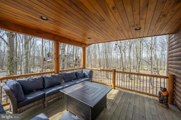 $689,000 | 276 Sundance Way, McHenry, MD 21541