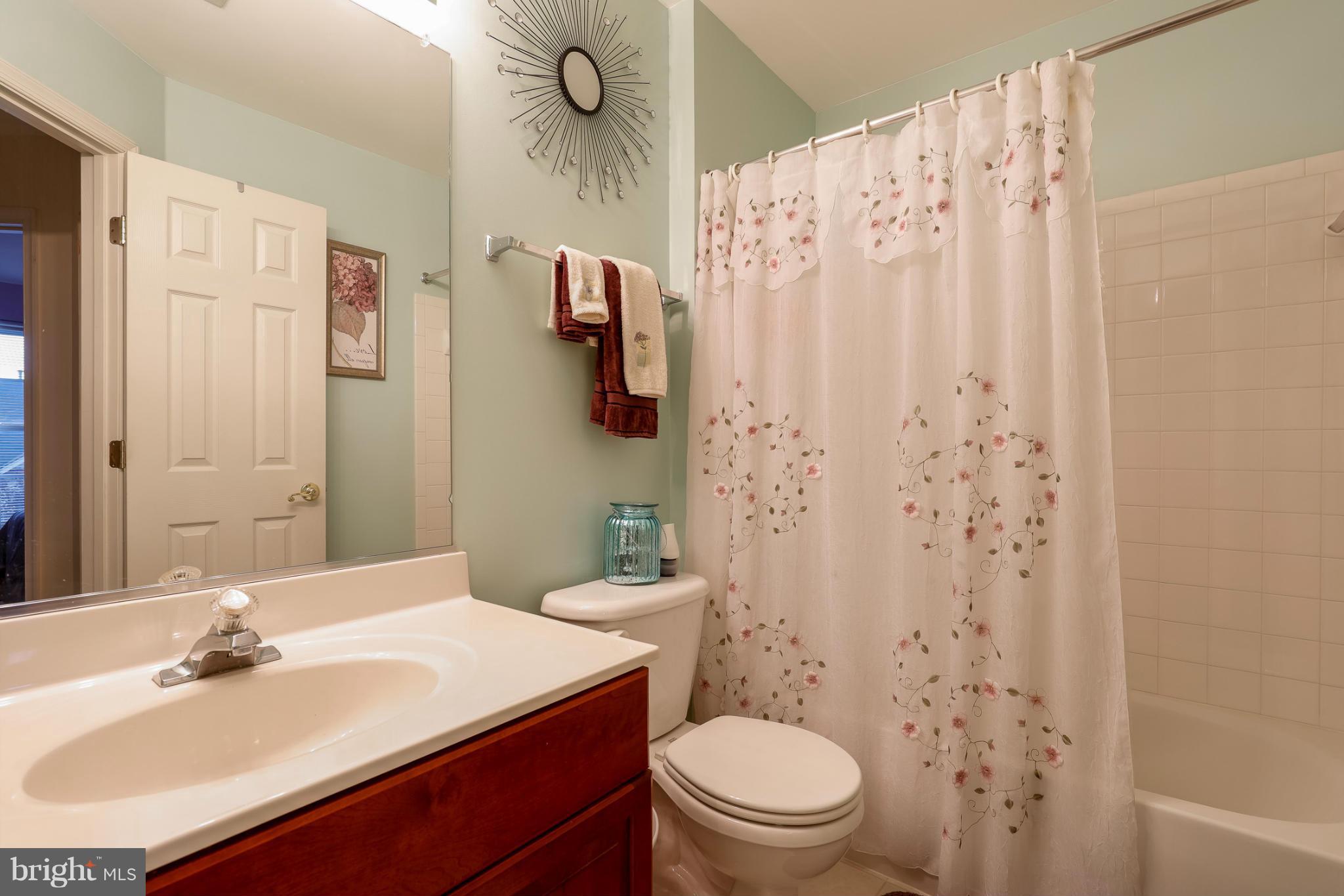 9052 Two Bays Road Lorton, VA 22079 - Photo 16 of 25 Bath