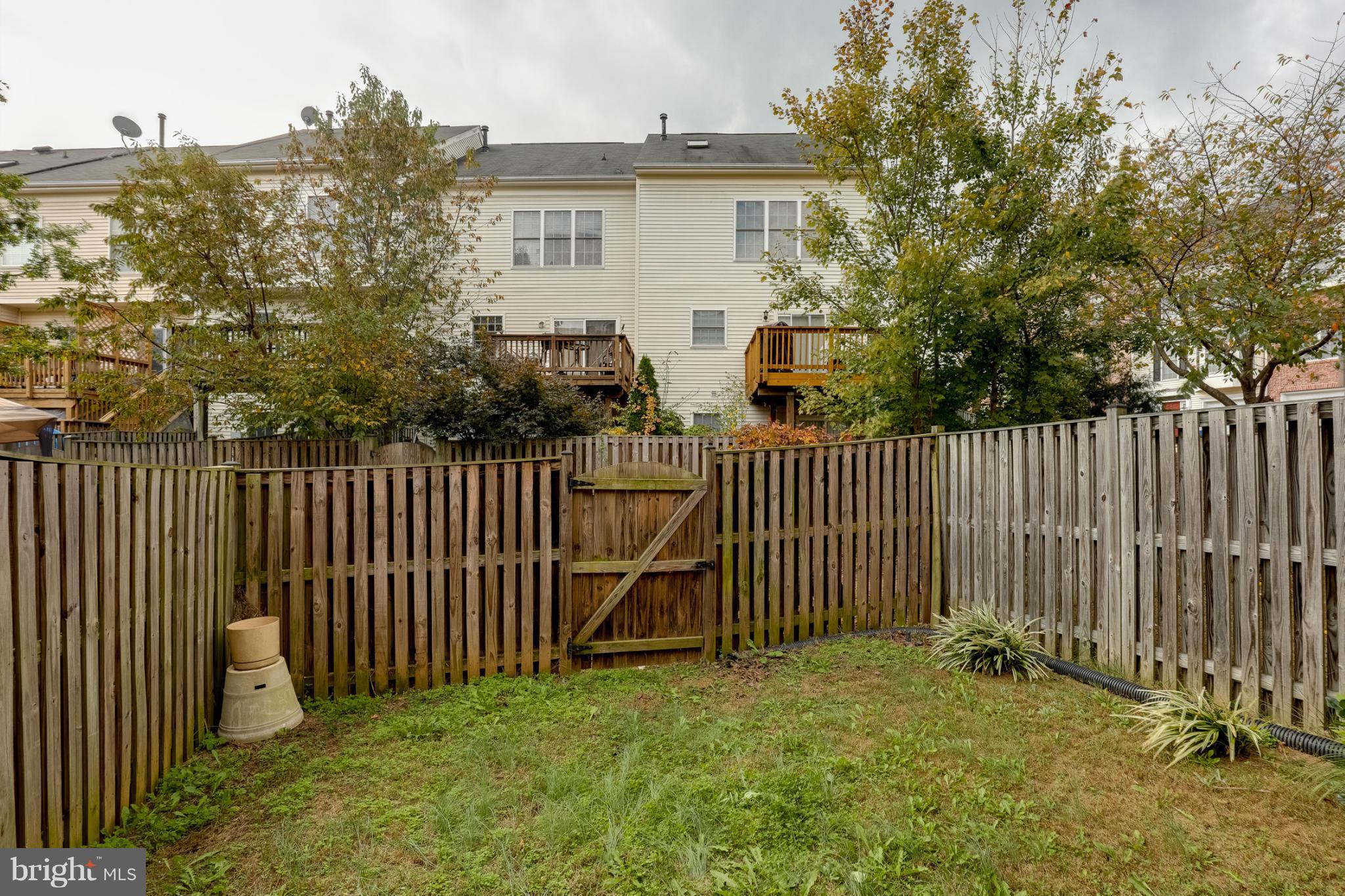 9052 Two Bays Road Lorton, VA 22079 - Photo 22 of 25 Exterior (Rear)