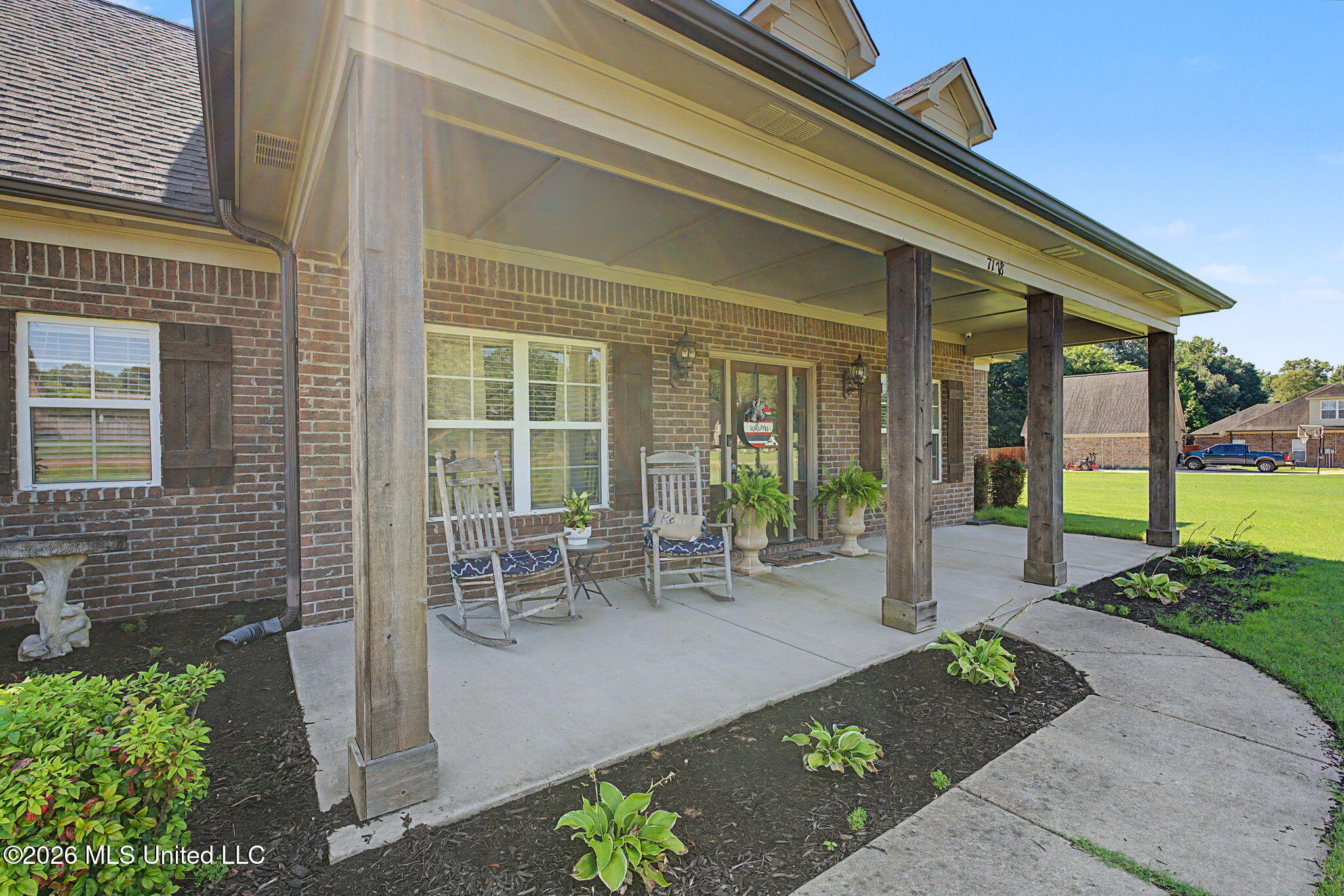 7178 Love Station Loop Road Hernando, MS 38632 - Photo 6 of 34 6-web-or-mls-7178 Love Sta Lp-5