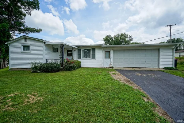 $175,000 | 901 Ravine Park Boulevard, Attica, IN 47918