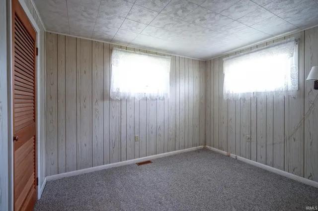 $180,000 | 901 Ravine Park Boulevard, Attica, IN 47918