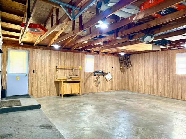 $180,000 | 901 Ravine Park Boulevard, Attica, IN 47918