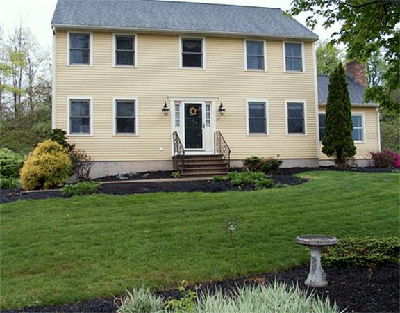 19 Cole Road Sterling, MA 01564 - Photo 3 of 30 Gallery Image 3