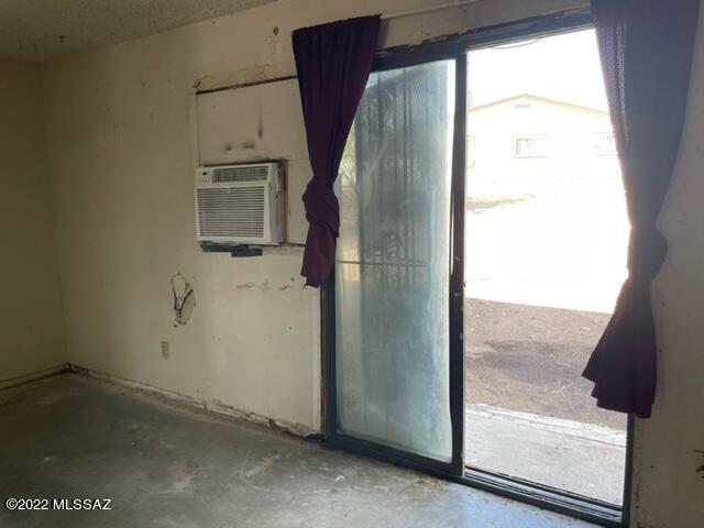 3504 South Mission Road, Unit L Tucson, AZ 85713 - Photo 14 of 35
