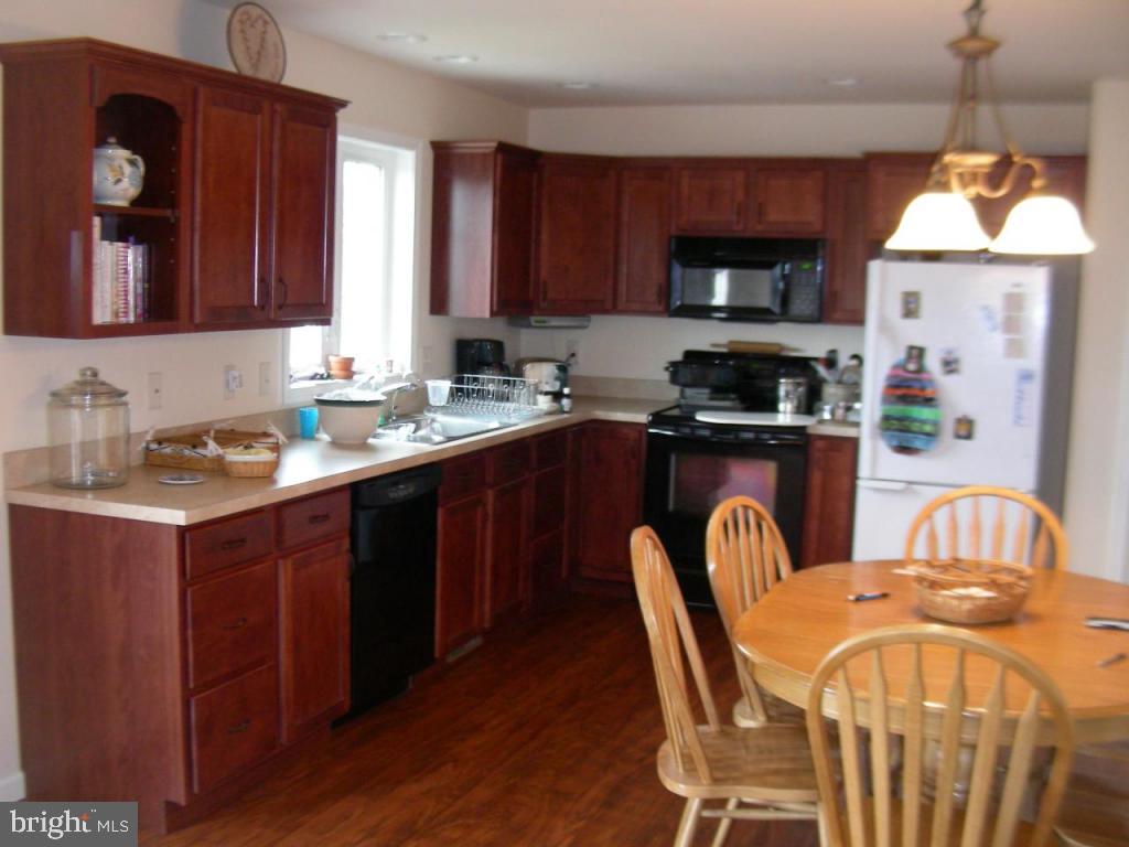 47 Krall Road Myerstown, PA 17067 - Photo 4 of 9 Gallery Image 4