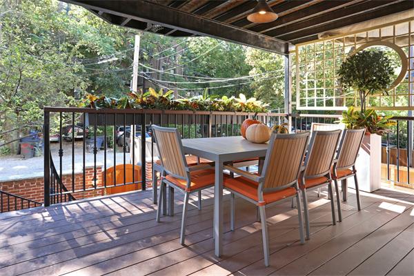 26 Braddock Park Boston, MA 02116 - Photo 5 of 25 a outdoor view with a sitting space