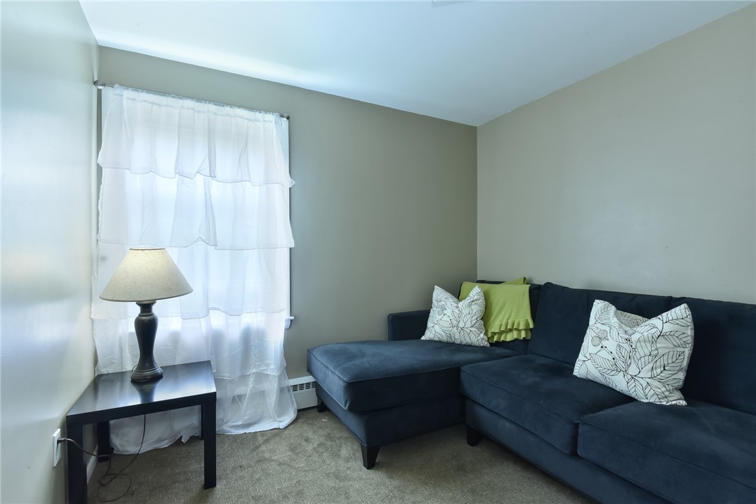 33 Potowomut Road North Kingstown, RI 02852 - Photo 16 of 40 Gallery Image 16