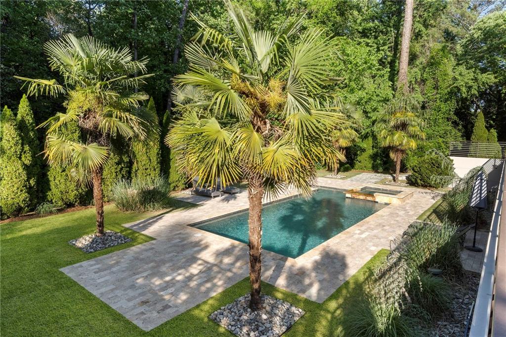 754 Burke Road Northeast Atlanta, GA 30305 - Photo 12 of 51