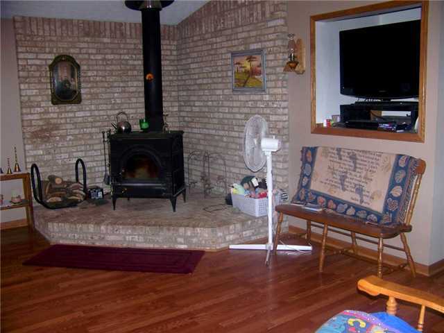 4195 Veatch Road Gambier, OH 43022 - Photo 3 of 25 Gallery Image 3