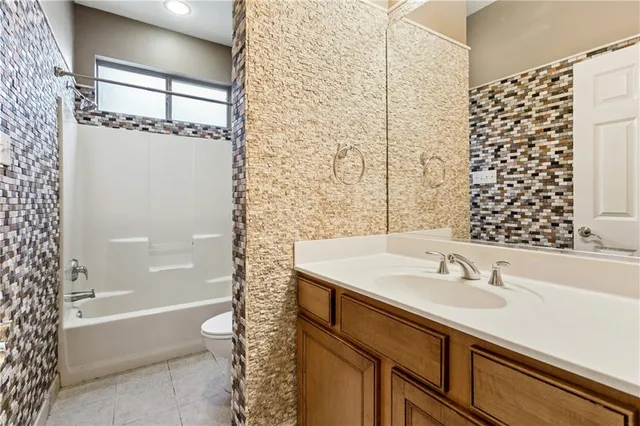 $3,000 | 1206 Rue Degas, Mandeville, LA 70471