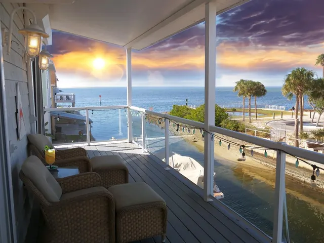 $1,375,000 | 6249 Lonnie Lee Lane, Hudson, FL 34667