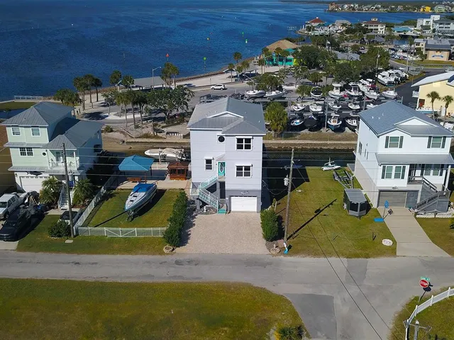 $1,375,000 | 6249 Lonnie Lee Lane, Hudson, FL 34667