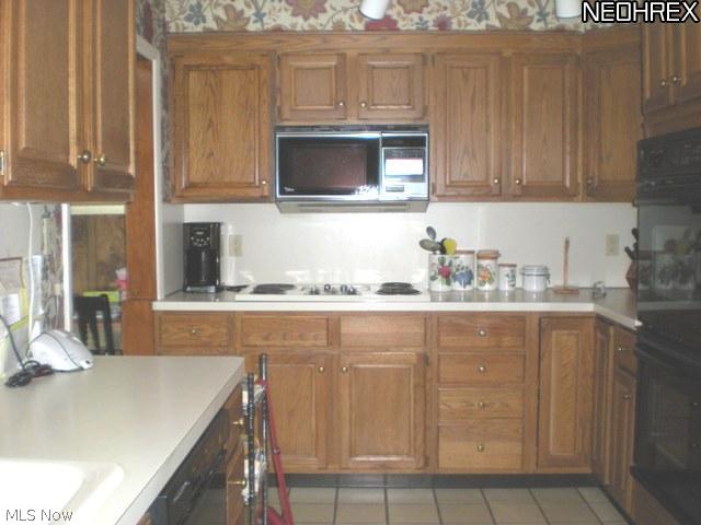 2439 Elmdale Road Cleveland, OH 44118 - Photo 5 of 13 Gallery Image 5