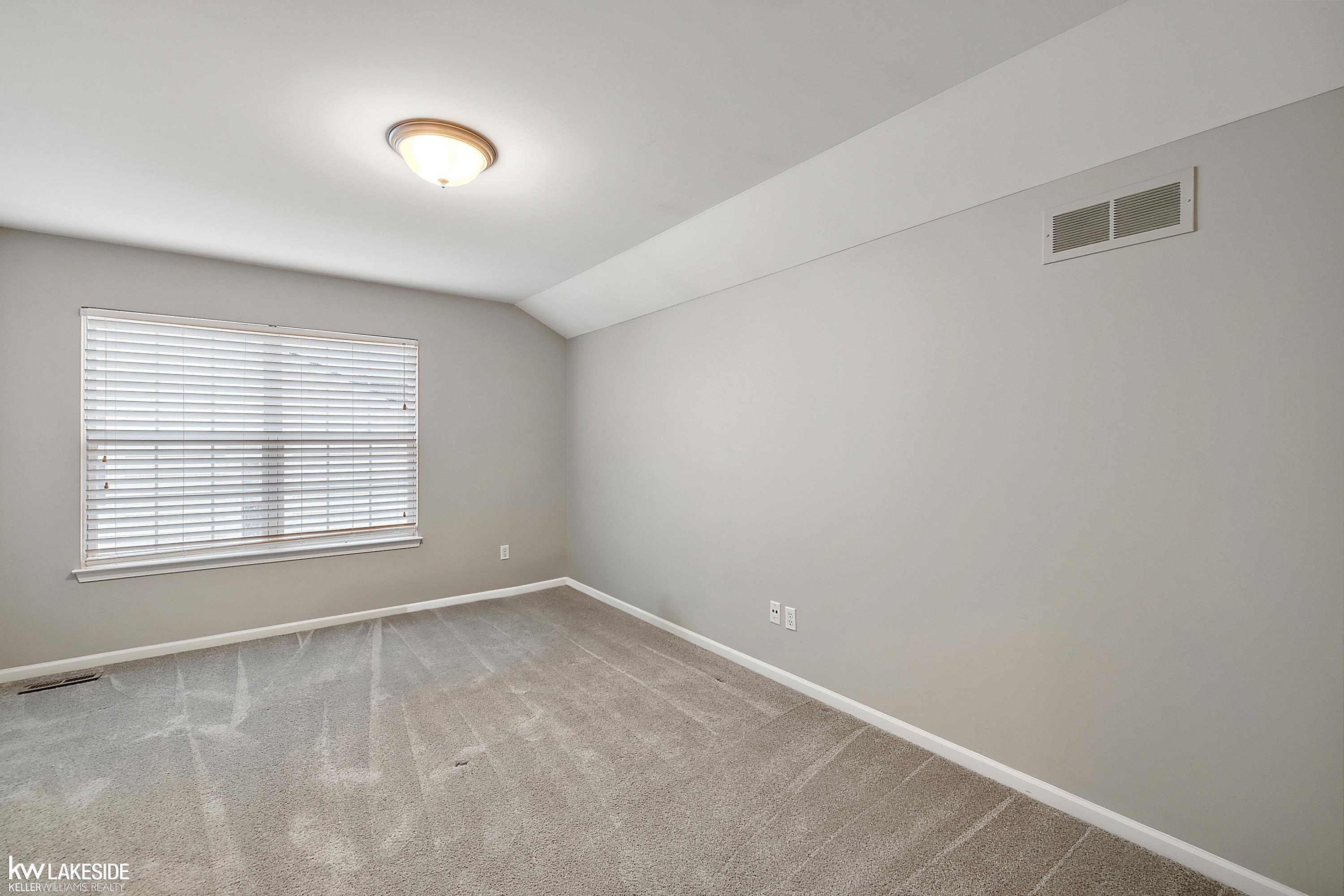 747 East Bluff Court Rochester Hills, MI 48306 - Photo 35 of 79