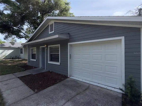 $1,495 | 31822 Sybil, Sorrento, FL 32776