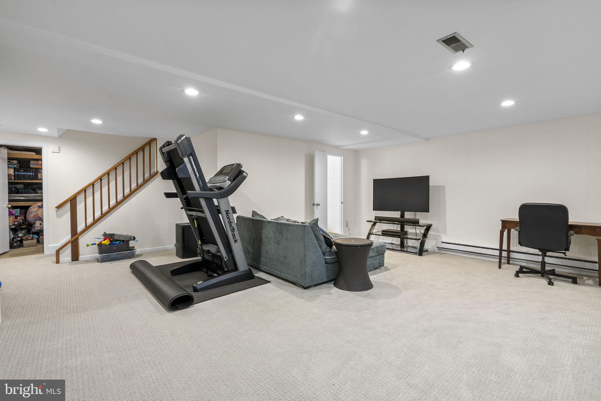 9200 Watson Road Silver Spring, MD 20910 - Photo 30 of 35